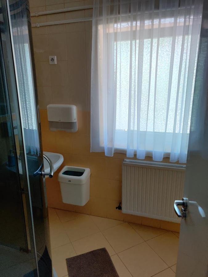 שיופוק Villa Italia Guest House מראה חיצוני תמונה