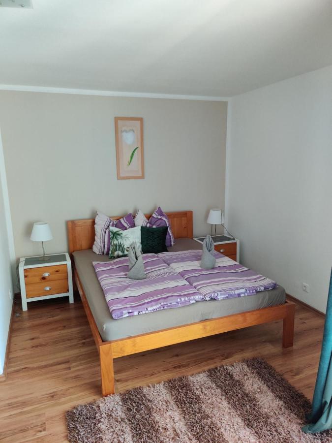 שיופוק Villa Italia Guest House מראה חיצוני תמונה