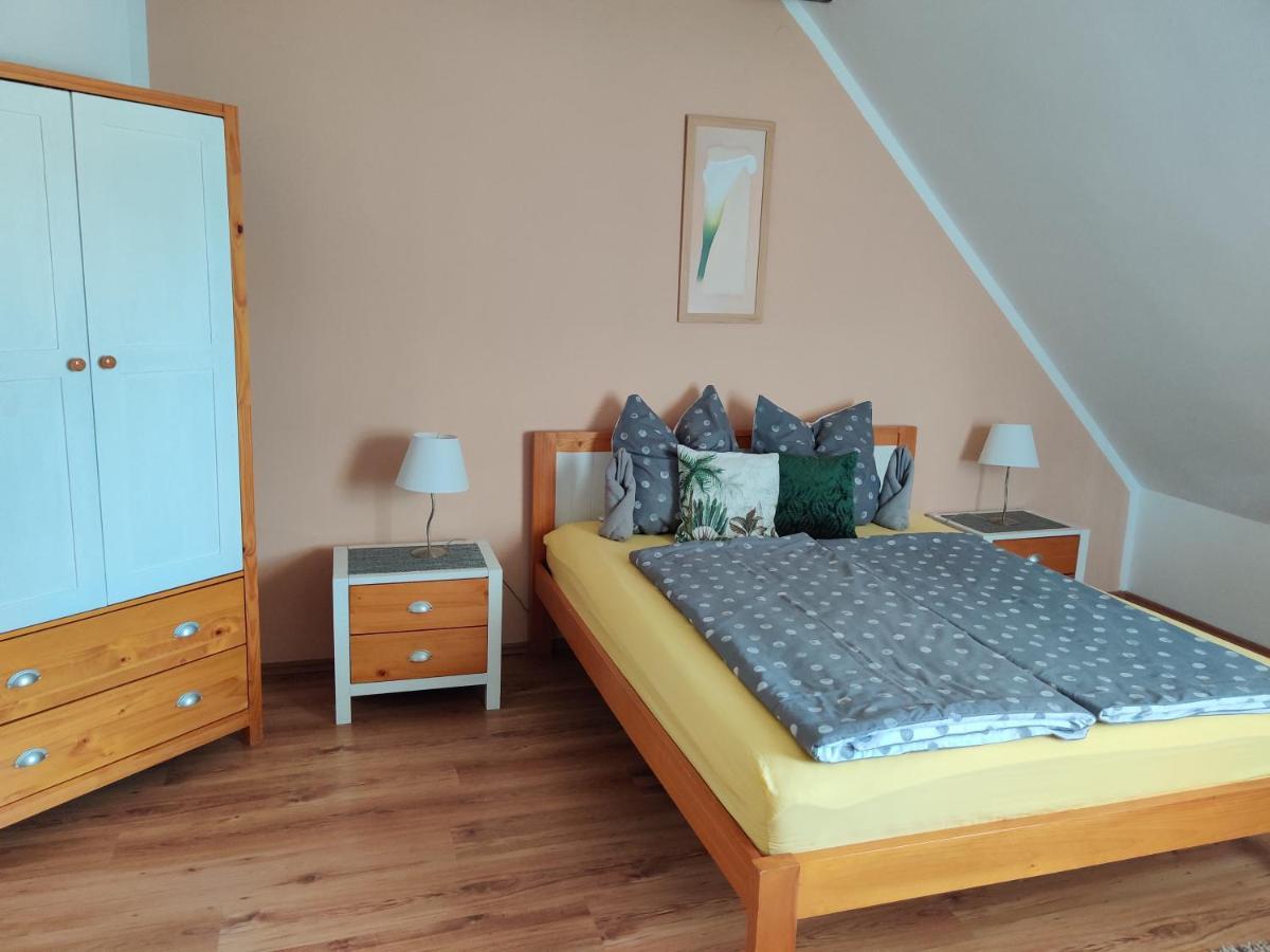 שיופוק Villa Italia Guest House מראה חיצוני תמונה