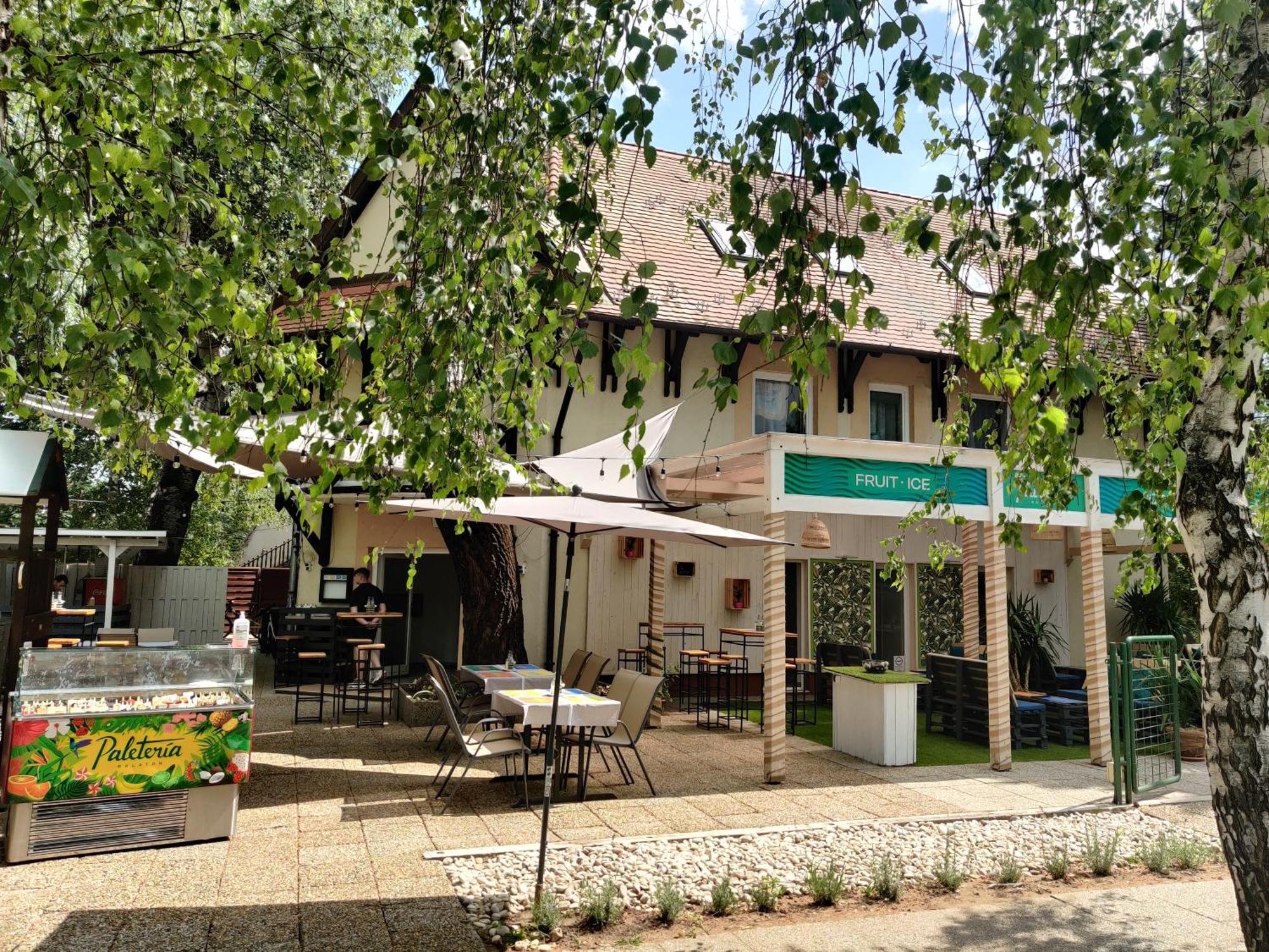 שיופוק Villa Italia Guest House מראה חיצוני תמונה